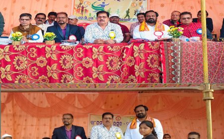 ମହାବିଦ୍ୟାଳୟର ୩୮ତମ ବାର୍ଷିକ କ୍ରୀଡା ଉତ୍ସବ ଉଦଯାପିତ