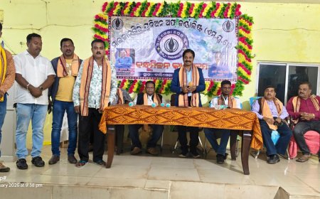 ବାଲିମେଳା ପ୍ରେସ କ୍ଲଵ ପକ୍ଷରୁ ଓୟୁଜେ ରାଜ୍ଯ ସମ୍ପାଦକଙ୍କୁ ସମ୍ବର୍ଦ୍ଧନା ଓ ବନ୍ଧୁ ମିଳନ କାର୍ଯ୍ୟକ୍ରମ