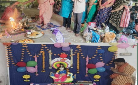 ସିଦ୍ଧିଦାତ୍ରୀ ମା'ସରସ୍ବତୀ ଙ୍କ ପୂଜାର୍ଚନା ମହାସମାରୋହ ରେ ପାଳିତ: ଶତାଧିକ କୁନି ଛୁଆ ଖଡ଼ି ଛୁଇଁଲେ