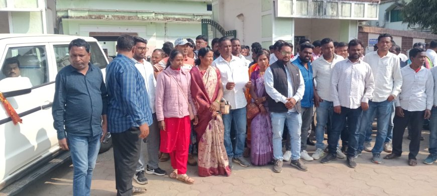 ବଫଲା ମାଲି   ଡି. ଏମ. ଏଫ. ଅର୍ଥ କୁ  ଜିଲ୍ଲା ପ୍ରଶାସନଙ୍କ ମନମୁଖୀ କୁ ଅଞ୍ଚଳ ବାସିଙ୍କ ବିରୋଧ