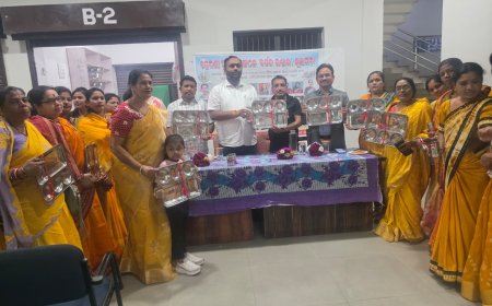 ନୂଆପଡାରେ  ପ୍ରେରଣା ମହିଳା ସଂଗଠନ ପକ୍ଷରୁ  ପରିଚାଳିତ “ ବର୍ତ୍ତନ ଭଣ୍ଡାର” ର ଉଦ୍ଘାଟନ କଲେ ବିଧାୟକ ଜୟ ଢୋଲକିଆ