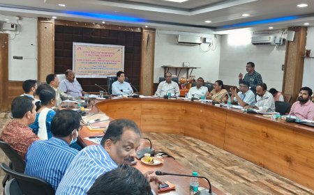 ଜିଲ୍ଲା ସ୍ତରୀୟ ସ୍ବାସ୍ଥ୍ୟ ଓ ସମାଜ କଲ୍ୟାଣ ବିଭାଗ ର ଯୁଗ୍ମ ସମୀକ୍ଷା ବୈଠକ