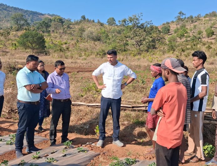 ବଣ୍ଡାଘାଟିରେ ବିଭିନ୍ନ ଉନ୍ନୟନମୂଳକ ପ୍ରକଳ୍ପର ସମୀକ୍ଷା କଲେ ଜିଲ୍ଲାପାଳ