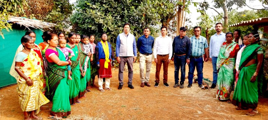 ଜିଲ୍ଲାପାଳଙ୍କ ତେନ୍ତୁଳିଖୁଣ୍ଟି ବ୍ଲକ୍ ର ଅଗ୍ରଗାମୀର  ବିଭିନ୍ନ ପରିବେଶ ଭିତ୍ତିକ କ୍ଷେତ୍ର ପରିଦର୍ଶନ