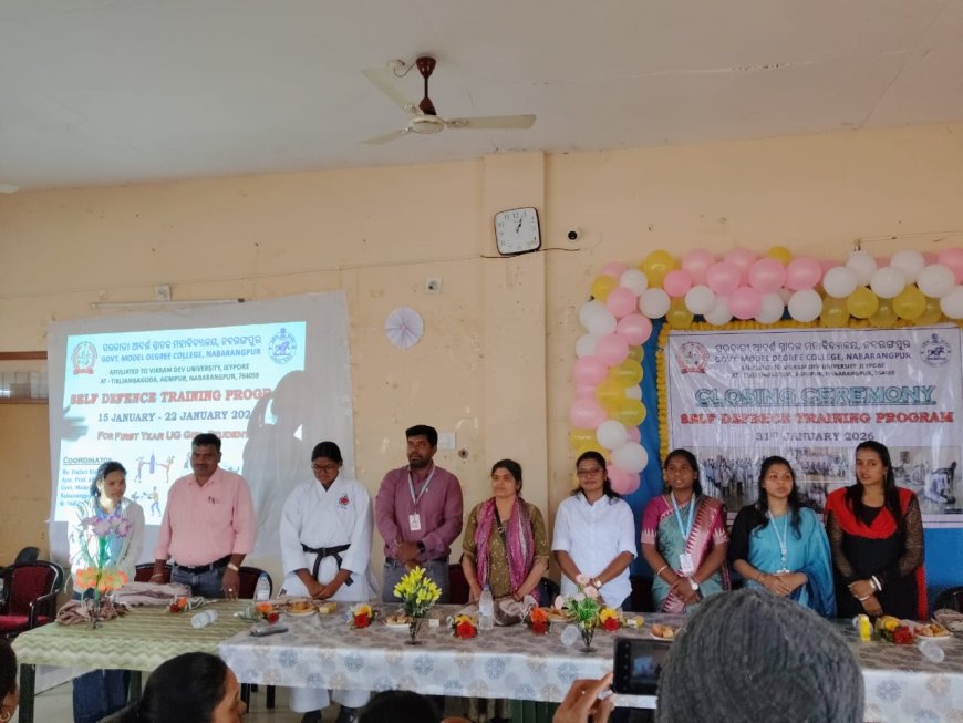 ଆତ୍ମରକ୍ଷା ସୁରକ୍ଷା ତାଲିମ ଶିବିର ଉଦ୍ ଯାପିତ