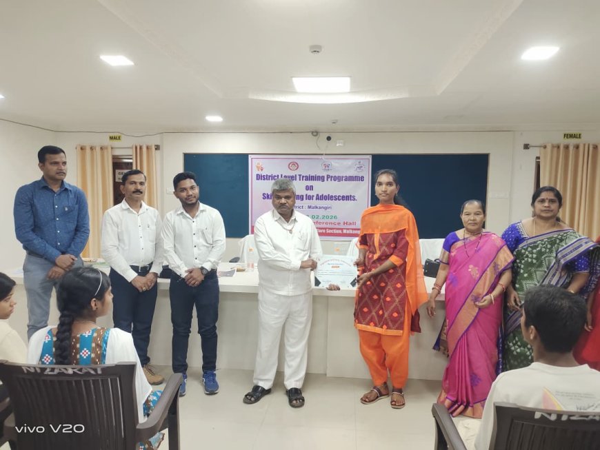 କିଶୋରୀ ବାଳିକାଙ୍କ ପାଇଁ ଜିଲ୍ଲା ସ୍ତରୀୟ କୌଶଳ ତାଲିମ କାର୍ଯ୍ଯକ୍ରମ