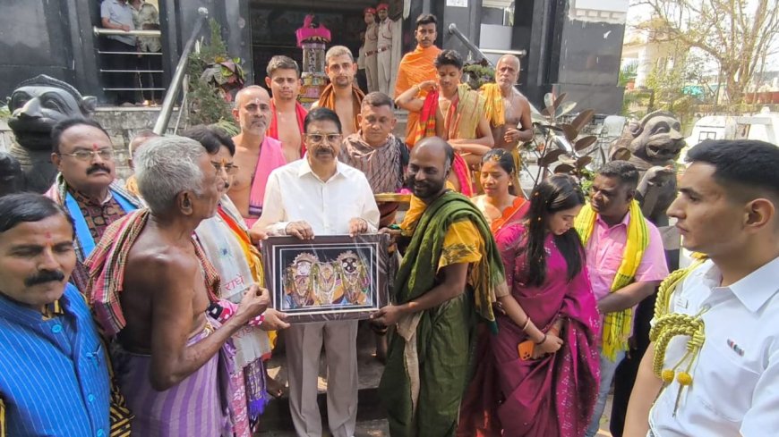 ଦିନିକିଆ ବାରିପଦା ଗସ୍ତରେ ରାଜ୍ୟପାଳ ଦ୍ୱିତୀୟ ଶ୍ରୀକ୍ଷେତ୍ରରେ ମହାପ୍ରଭୁଙ୍କୁ କଲେ ପୂଜାର୍ଚ୍ଚନା