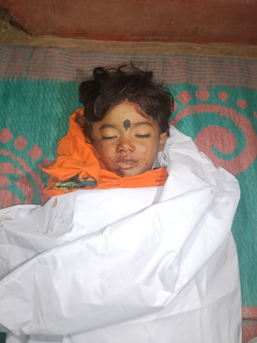 ମନ୍ଦିରକୁ ପୂଜାର୍ଚ୍ଚନା ପାଇଁ ଯାଉଥିଲେ ବାପା ମା’ଙ୍କ ଆଗରେ ଚାଲିଗଲା ଝିଅ ଜୀବନ