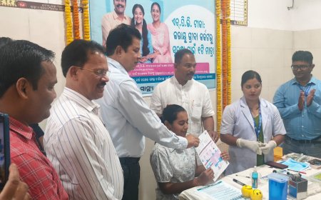 ନବରଙ୍ଗପୁର ଜିଲ୍ଲା ସ୍ତରୀୟ ଏଚ ପି ଭି କର୍କଟ ଟୀକାକରଣ ଅଭିଯାନର ଶୁଭାରମ୍ଭ