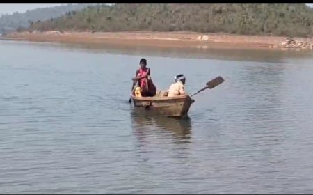 ୪ ଦିନ ବିତିଗଲା ଇନ୍ଦ୍ରାବତୀ ଜଳଭଣ୍ଡାର ରେ ଦେଶୀ ଡଙ୍ଗା ଓଲଟି ପଡିବା ଘଟଣାରେ ନିଖଜ ବ୍ୟକ୍ତିଙ୍କ ପତ୍ତା ମିଳିପାରି ନାହିଁ