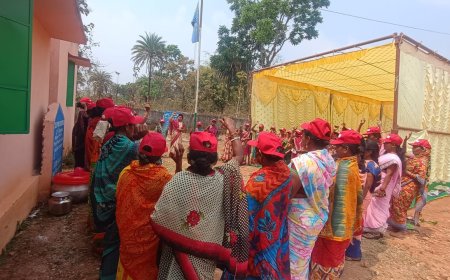 ମାଧ୍ୟମ ପାଉଣ୍ଡସେନ ତରଫରୁ ପେଟାପଙ୍ଗା ପଞ୍ଚାୟତରେ ମହିଳା ଦିବସ ପାଳନ