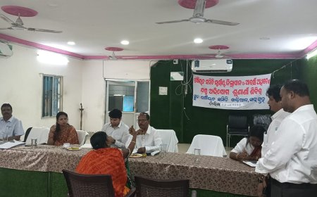 ଖଡିଆଳରେ ଜିଲ୍ଲାପାଳଙ୍କ ଅଭିଯୋଗ ଶୁଣାଣୀ ଶିବିର ଅନୁଷ୍ଠିତ