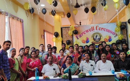 ସାଇ ଆଦର୍ଶ ଡିଗ୍ରୀ କଲେଜ ରେ ବିଦାୟ କାଳୀନ ସମ୍ବର୍ଦ୍ଧନା