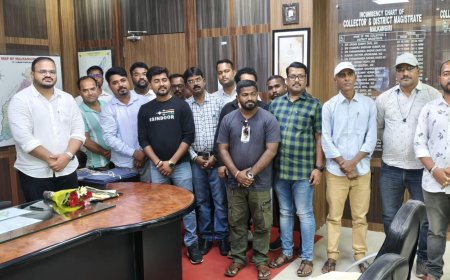 ନୂତନ ଜିଲ୍ଲାପାଳଙ୍କ ସହ ସୌଜନ୍ୟମୂଳକ ସାକ୍ଷାତ କଲା ଜିଲ୍ଲା ଉତ୍କଳ ସାମ୍ବାଦିକ ସଙ୍ଘ : ଜିଲ୍ଲା ବିକାଶର ସାରଥୀ ହେବେ ଜିଲ୍ଲାପାଳ