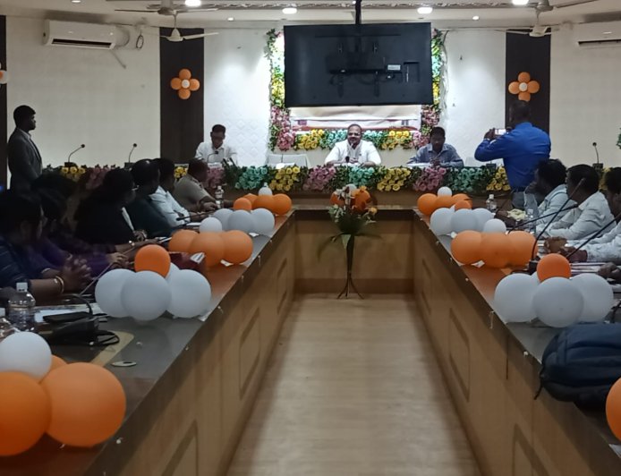 ପ୍ରଶାସନିକ କାର୍ଯ୍ୟଦକ୍ଷତା ବୃଦ୍ଧି ପାଇଁ ଏଆଇ ଟୁଲ୍ ର ପ୍ରୟୋଗ:ମାଲକାନଗିରିରେ ଅନୁଷ୍ଠିତ ହେଲା ସ୍ୱତନ୍ତ୍ର ଦକ୍ଷତା ବିକାଶ କର୍ମଶାଳା