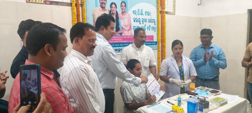 ନବରଙ୍ଗପୁର ଜିଲ୍ଲା ସ୍ତରୀୟ ଏଚ ପି ଭି କର୍କଟ ଟୀକାକରଣ ଅଭିଯାନର ଶୁଭାରମ୍ଭ