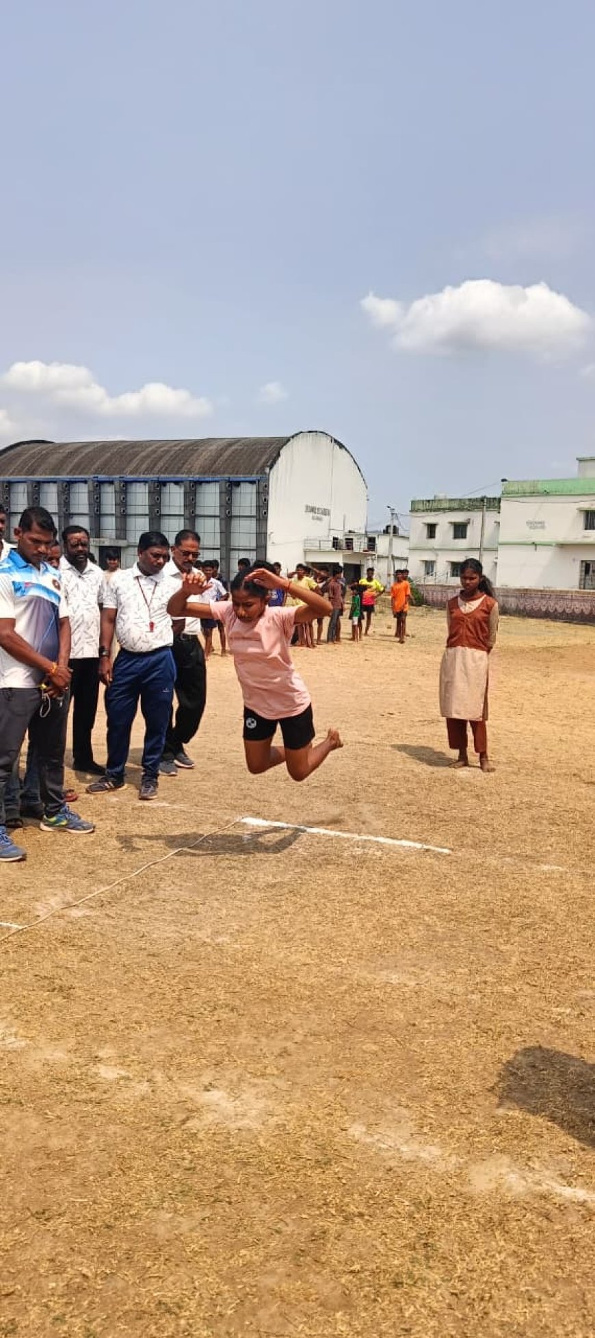 ମାଲକାନଗିରିରେ ତିନି ଦିନିଆ ଜିଲ୍ଲା ସ୍ତରୀୟ କ୍ରୀଡ଼ା ପ୍ରତିଭା ଅନ୍ୱେଷଣ କାର୍ଯ୍ୟକ୍ରମ-୨୦୨୬ ଶୁଭାରମ୍ଭ