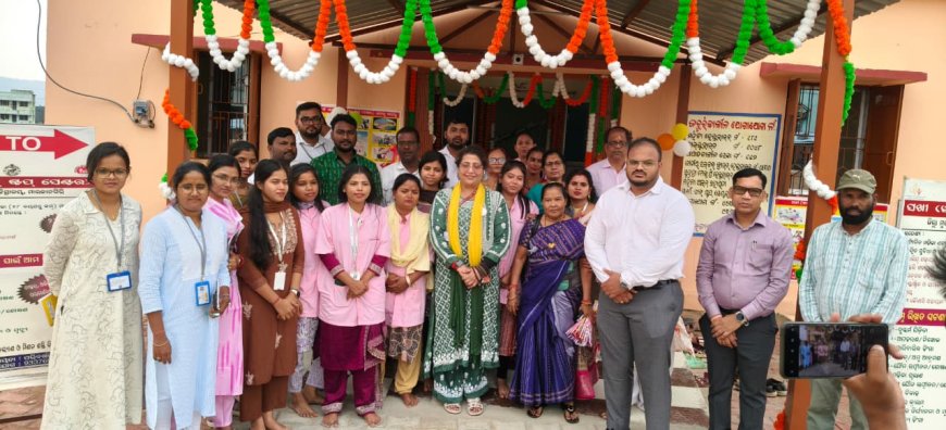 ମାଲକାନଗିରି ଜିଲ୍ଲା ଗସ୍ତ କଲେ ମହିଳା ଓ ଶିଶୁ ବିକାଶ ସଚିବ ଡଃ ମୃଣାଳିନୀ ଦର୍ଶାଲ; ପୁଷ୍ଟିହୀନତା ଦୂରୀକରଣ ଉପରେ ଗୁରୁତ୍ୱ