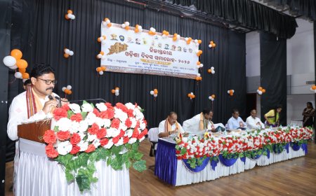 ମୟୁରଭଞ୍ଜରେ  ଜିଲ୍ଲାସ୍ତରୀୟ ୯୧ତମ ଓଡ଼ିଶା ଦିବସ ପାଳିତ:ଓଡ଼ିଆ ଅସ୍ମିତା ଓ ସ୍ୱାଭିମାନର ମହାପର୍ବ:-ଐତିହ୍ୟ  ଫଟୋ ପ୍ରଦର୍ଶନୀ ମୁଖ୍ୟ ଆକର୍ଷଣ