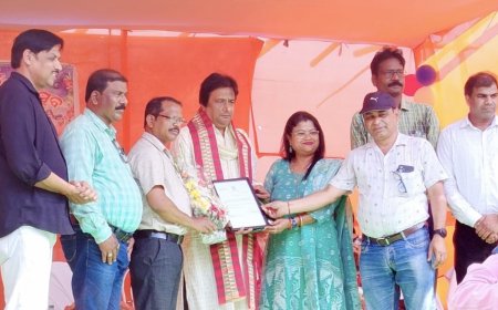 ଶିକ୍ଷକ ସୋମନାଥ ସିଂହଙ୍କୁ ଅବସରକାଳୀନ ସମ୍ବର୍ଦ୍ଧନା:ତ୍ୟାଗ ନିଷ୍ଠା ଏକାଗ୍ରତା ବର୍ତ୍ତବ୍ଯ ପ୍ରଣୟତା ବଳରେ ଆଜି ସମାଜରେ ଉଚ୍ଚସଫଳତା ମିଳିଛି