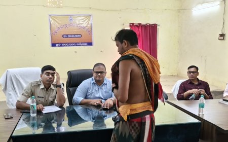 ବାଲିମେଳାରେ ଜିଲ୍ଲାପାଳଙ୍କ ଯୁଗ୍ମ ଜନ ଶୁଣାଣି: ଲୋକଙ୍କ ସମସ୍ୟାର ହେଲା ତୁରନ୍ତ ସମାଧାନ