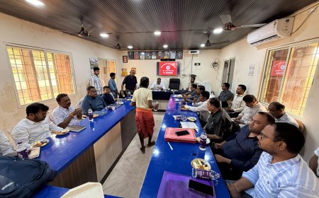 ଖଇରପୁଟରେ ଜିଲ୍ଲାପାଳଙ୍କ ଯୁଗ୍ମ ଜନ ଶୁଣାଣି: ଜନସାଧାରଣଙ୍କ ସମସ୍ୟାର ତ୍ୱରିତ ସମାଧାନ