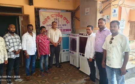 କାଲିମେଳା ସ୍ୱାସ୍ଥ୍ୟ କେନ୍ଦ୍ରରେ ଜିଲ୍ଲାପାଳଙ୍କ ସମୀକ୍ଷା:ରୋଗୀଙ୍କ ସୁବିଧା ପାଇଁ ସାମାଜିକ ସହଭାଗିତା ଉପରେ ଗୁରୁତ୍ୱ