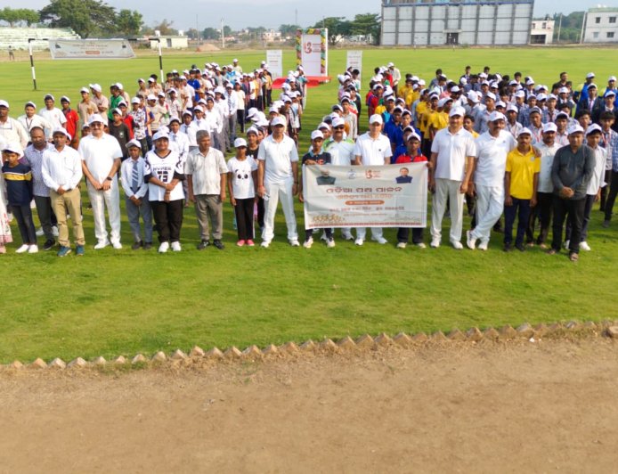 ମାଲକାନଗିରିରେ ଐତିହ୍ୟ ଗଣ ଦୌଡ଼ ଅନୁଷ୍ଠିତ:ସାମିଲ ହେଲେ ଶତାଧିକ ଛାତ୍ରଛାତ୍ରୀ ଓ ବିଏସଏଫ୍ ଯବାନ