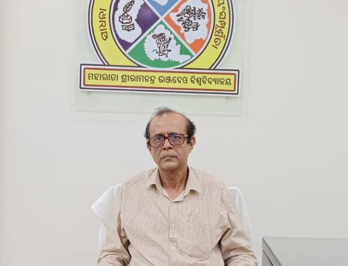 ମହାରାଜା ଶ୍ରୀରାମଚନ୍ଦ୍ର ଭଞ୍ଜଦେଓ ବିଶ୍ୱବିଦ୍ୟାଳୟରେ କୁଳପତି ପ୍ରଫେସର ମହେନ୍ଦ୍ର କୁମାର ମହାନ୍ତିଙ୍କ କାର୍ଯ୍ୟରେ ଯୋଗଦାନ