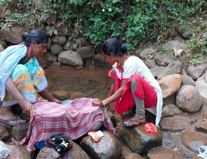 ବାରମ୍ଵାର ଖବର ପ୍ରସାରଣ ପରେ ଚେତୁନି ପ୍ରଶାସନ ପାଣି ବୁନ୍ଦାଏ ମିଳୁନି ନୂତନ ନଳକୂପ ଖନନ ପାଇଁ ଦାବି