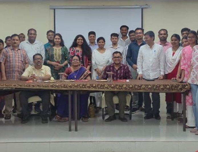 ମହାରାଜା ଶ୍ରୀରାମଚନ୍ଦ୍ର ଭଞ୍ଜଦେଓ ବିଶ୍ୱବିଦ୍ୟାଳୟର ସିଡିଓଇ ଦ୍ୱାରା ନୂତନ ଛାତ୍ରଛାତ୍ରୀଙ୍କ ପାଇଁ ଅନୁସ୍ଥାପନ କାର୍ଯ୍ୟକ୍ରମ