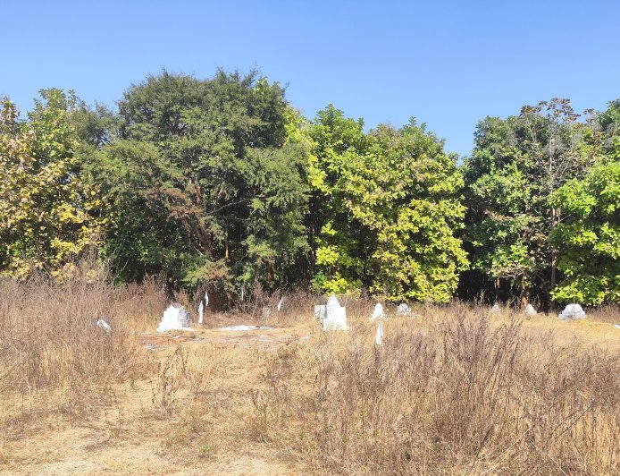 ଶ୍ମଶାନ ଘାଟ ବିହୀନ ଗ୍ରାମ ପ୍ରଶାସନର ଅବହେଳାରେ ଲୋକଙ୍କ ଦୁର୍ଦଶା