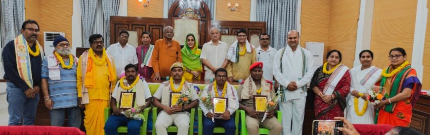 ସଦ୍‌ଭାବନା ସମିତିର ୪୭ତମ ମାନବ ଧର୍ମ ସମ୍ମିଳନୀ ବାର୍ଷିକୋତ୍ସବ -ଜିଲ୍ଲାର ଶ୍ରେଷ୍ଠ ୪ସେବକଙ୍କୁ ସେବାଶ୍ରୀ ଉପାଧି ଓ ସର୍ବଧର୍ମ ସଞ୍ଚାଳକ ବର୍ଗଙ୍କୁ ଭବ୍ୟ ଅଭ୍ୟର୍ଥନା