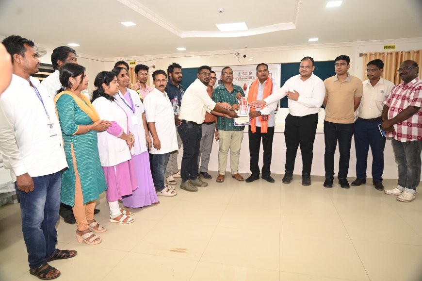 ମାଲକାନଗିରିରେ ଓଡ଼ିଆ ପକ୍ଷ - ୨୦୨୬ ଅବସରରେ  ରକ୍ତଦାନ ଶିବିର : ବିଧାୟକ ଓ ଜିଲ୍ଲାପାଳଙ୍କ ସମେତ ବହୁ ବରିଷ୍ଠ ଅଧିକାରୀ ସାମିଲ