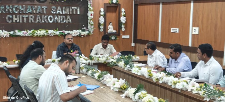 ଆଦର୍ଶ ପଞ୍ଚାୟତ ହେବ ଯନ୍ତ୍ରୀ ଦୁର୍ଗମ ସ୍ୱାଭିମାନ ଅଞ୍ଚଳରେ ଜିଲ୍ଲାପାଳଙ୍କ ମାରାଥନ ସମୀକ୍ଷା