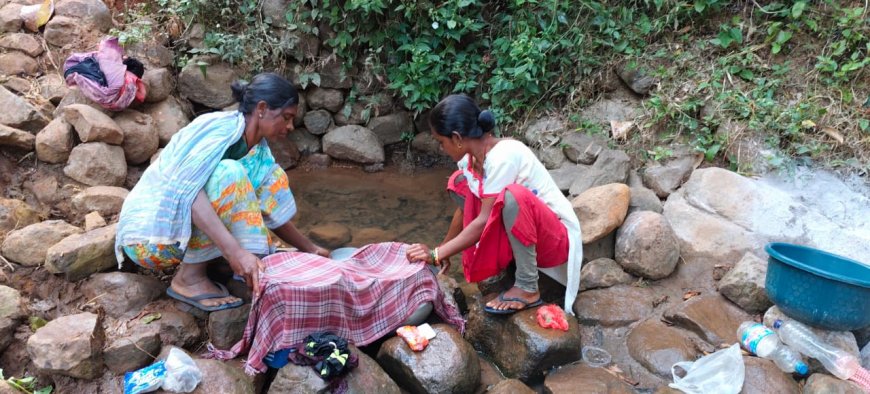 ବାରମ୍ଵାର ଖବର ପ୍ରସାରଣ ପରେ ଚେତୁନି ପ୍ରଶାସନ ପାଣି ବୁନ୍ଦାଏ ମିଳୁନି ନୂତନ ନଳକୂପ ଖନନ ପାଇଁ ଦାବି