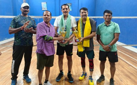 ବୁର୍ଲା ରାଜ୍ୟସ୍ତରୀୟ ବ୍ୟାଡମିଣ୍ଟନ୍ ପ୍ରତିଯୋଗିତାରେ ନୂଆପଡ଼ାର କୃତିତ୍ୱ