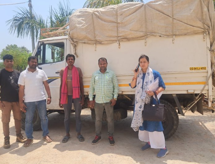 ନୂଆପଡାରେ ଛତିଶଗଡ଼ରୁ ଓଡ଼ିଶାକୁ ଅବୈଧ ଧାନ ଚାଲାଣ ବେଳେ ୩୩ କ୍ୱିଣ୍ଟାଲ ଧାନ ଜବତ