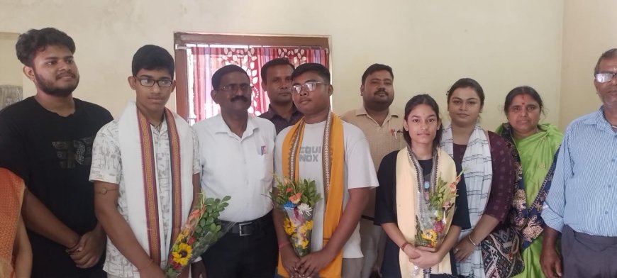 Odisha Topper Partha Sarathi Mohanta Achieves Success Through Quality Guidance of Dhananjay Guruji, Baripada.