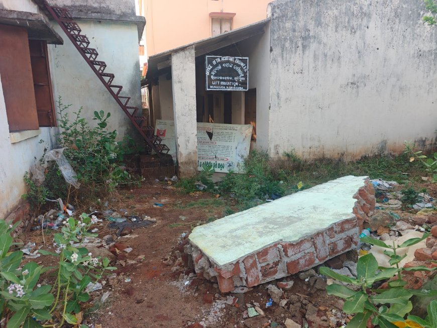 ମୁନିଗୁଡାରେ ଯନ୍ତ୍ରୀ ନାହିଁ କି ଜମିକୁପାଣିଉଠୁନୀ,ଉଠାଜଳସେଚନ କାର୍ଯ୍ୟାଳୟରେ ସ୍କାମ ବିଲ୍  ଲକ୍ଷଲକ୍ଷ,