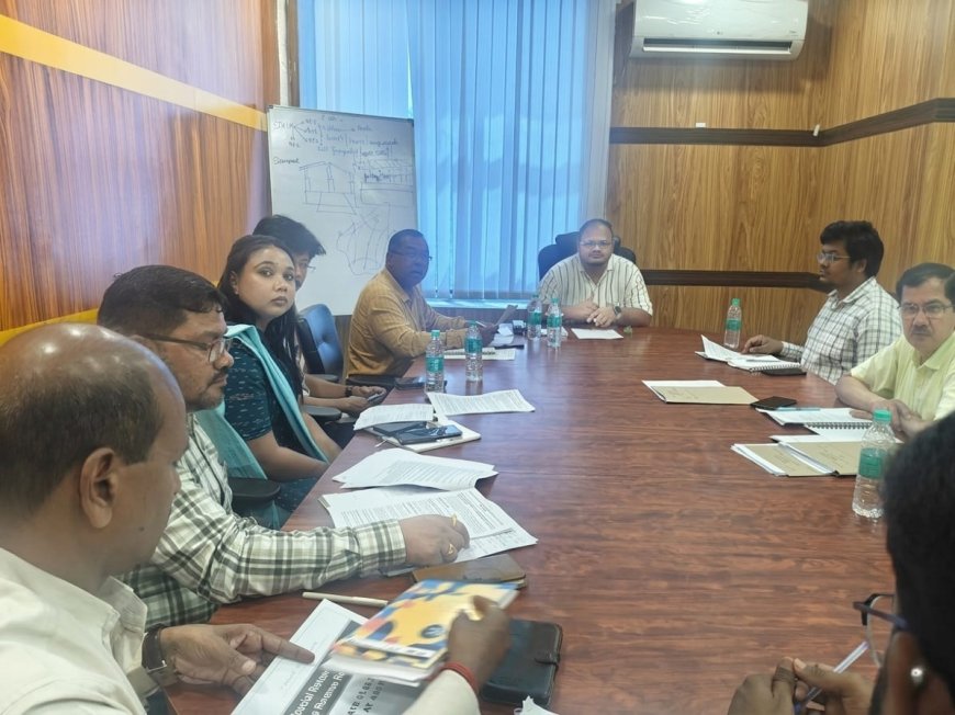 ପ୍ରଗତି ପ୍ରକଳ୍ପର ସମୀକ୍ଷା: ନିର୍ଦ୍ଧାରିତ ସମୟରେ କାର୍ଯ୍ୟ ଶେଷ କରିବାକୁ ଜିଲ୍ଲାପାଳ ପ୍ରଥମେଶ ଅରବିନ୍ଦ ରାଜେଶିର୍କେଙ୍କ ନିର୍ଦ୍ଦେଶ