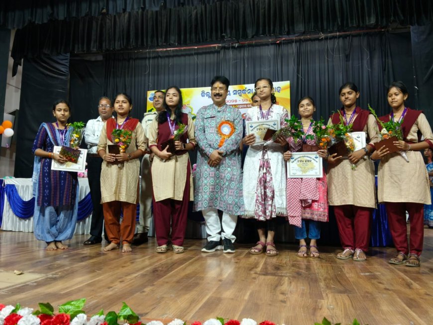 ଜିଲ୍ଲାସ୍ତରୀୟ “ମେଧାବୀ ମୟୂରଭଞ୍ଜ” ସମ୍ବର୍ଦ୍ଧନା ସମାରୋହ -୨୦୨୬
