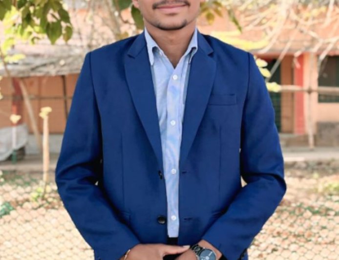 ଶିକ୍ଷା ବିଭାଗ ରେ ବ୍ଲକ୍ ଟପ୍ପର ହେଲେ ସୁକେନ୍ଦ୍ର ମୁଠା ମାଝୀ