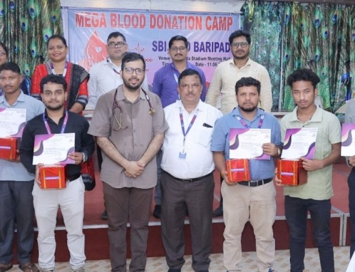 ଷ୍ଟେଟ ବ୍ୟାଙ୍କ ଅଫ ଇଣ୍ଡିଆ ତରଫରୁ ରକ୍ତଦାନ ଶିବିର ଆୟୋଜିତ (୩୬ ୟୁନିଟ ରକ୍ତ ସଂଗୃହିତ)