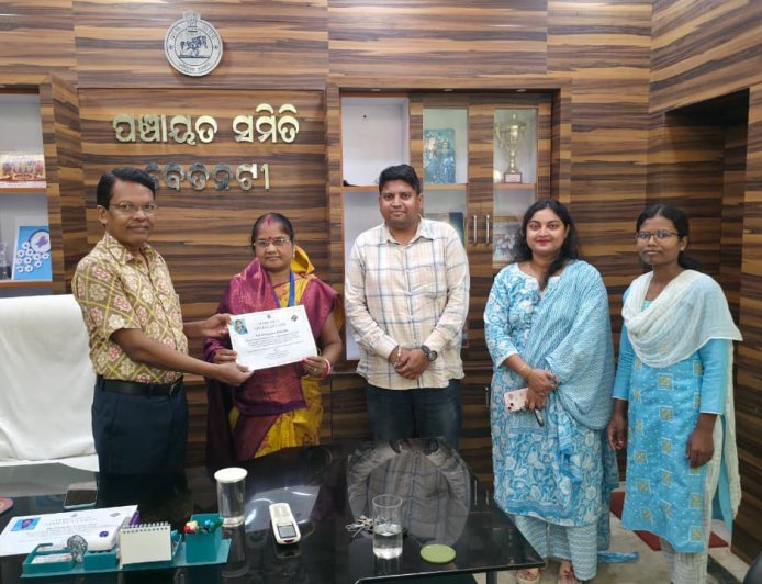 ବଡସାହି ନିର୍ବାଚନ ମଣ୍ଡଳୀରେ ଏସ୍‌ଆଇଆର୍-୨୦୨୬ କାର୍ଯ୍ୟର ଅଗ୍ରଗତି ସମୀକ୍ଷା:ସଫଳ ବିଏଲ୍‌ଓଙ୍କୁ ସମ୍ବର୍ଦ୍ଧନା