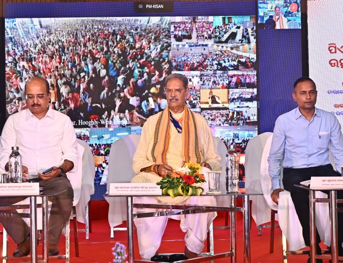 ପିଏମ୍ କିଷାନ ଯୋଜନାର ୨୩ ତମ  କିସ୍ତି ପ୍ରଦାନ:୩୪.୬୪ ଲକ୍ଷରୁ ଉର୍ଦ୍ଧ କୃଷକଙ୍କ ବ୍ୟାଙ୍କ ଖାତାକୁ ଗଲା ୬୯୨. ୮୬ କୋଟି ଟଙ୍କାର ଆର୍ଥିକ ସହାୟତା