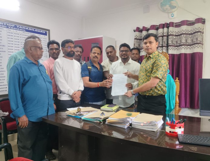 କନ୍ଧମାଳରେ ହାତୀ ଆତଙ୍କ: ସ୍ୱତନ୍ତ୍ର ‘ର‍୍ୟାପିଡ୍ ରେସ୍ପନ୍ସ ଟିମ୍’ ଗଠନ ସହ ଜନସୁରକ୍ଷା ପାଇଁ ମୁଖ୍ୟମନ୍ତ୍ରୀଙ୍କୁ ଦାବିପତ୍ର