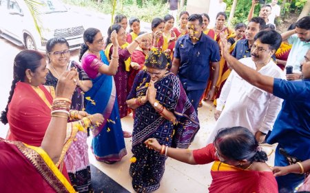ବାରିପଦାରେ ସୁଭଦ୍ରା ଶକ୍ତି ଭିଜନ୍ ସମ୍ମିଳନୀର ଦ୍ୱିତୀୟ ଦିନ:ଅଙ୍ଗନବାଡ଼ି କର୍ମୀ ଓ ସହାୟିକାଙ୍କ ସହ ଉପମୁଖ୍ୟମନ୍ତ୍ରୀଙ୍କ ବାର୍ତ୍ତାଳାପ:-ତୃଣମୂଳ ସ୍ତରର ସମସ୍ୟାର ସମାଧାନକୁ ସର୍ବାଧିକ ପ୍ରାଥମିକତା : ଉପମୁଖ୍ୟମନ୍ତ୍ରୀ ପ୍ରଭାତୀ ପରିଡା