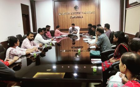 ଜିଲ୍ଲା ଶିକ୍ଷା ବିଭାଗର ବିଭିନ୍ନ କାର୍ଯ୍ୟକ୍ରମର ସମୀକ୍ଷା କଲେ ଜିଲ୍ଲାପାଳ