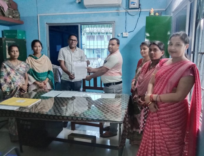 ସାମୂହିକ ଛୁଟିରେ ଯିବେ ଯୋଗାଣ ସହାୟକ, ବିଡିଓଙ୍କୁ ଦାବିପତ୍ର ,
